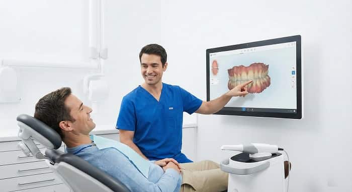 تجربه راحت‌تر در دندان‌پزشکی دیجیتال؛ از اسکن داخل‌دهانی تا نقش تکنسین اسکن